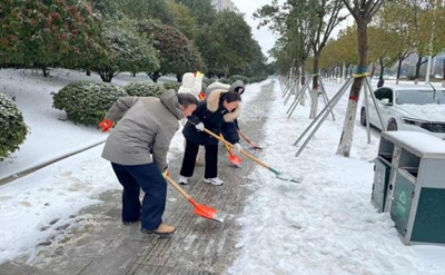 信阳市羊山新区龙飞山街道：党建引领聚能量 保路畅通暖民心 全球速读